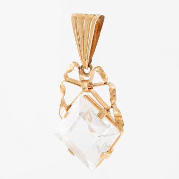 Hänge 18K guld med syntetisk vit sten, 1950.