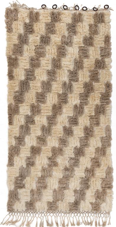 Ingrid Hellman-Knafve, enligt uppgift, vävnad, ca 195 x 100 cm.