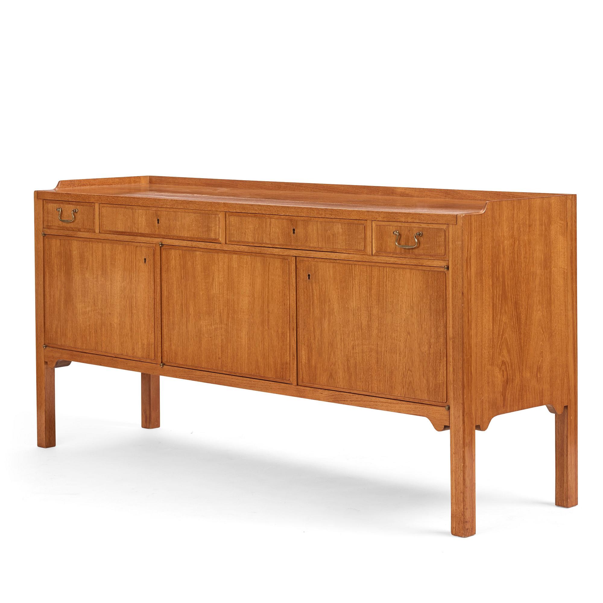 Axel Bäck, a Swedish Modern mahogany veneered sideboard, Eksjö Möbelfabrik, Sweden 1950, signed.