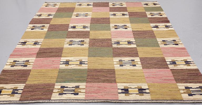 Märta Måås-Fjetterström, Matto, "Rutmattan", flat weave, ca 294,5-297 x 196-201,5 cm, signed MMF.