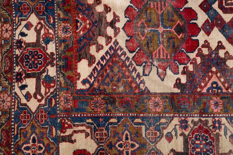 Carpet, Heris, antique, 350 x 245 cm.