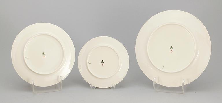 MATSERVISDELAR, 52 st, porslin, "Olympia", Rosenthal 1900-talets första hälft.