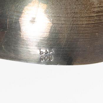 Skålar med lock, 2 st, glas och silver, 1900-tal.