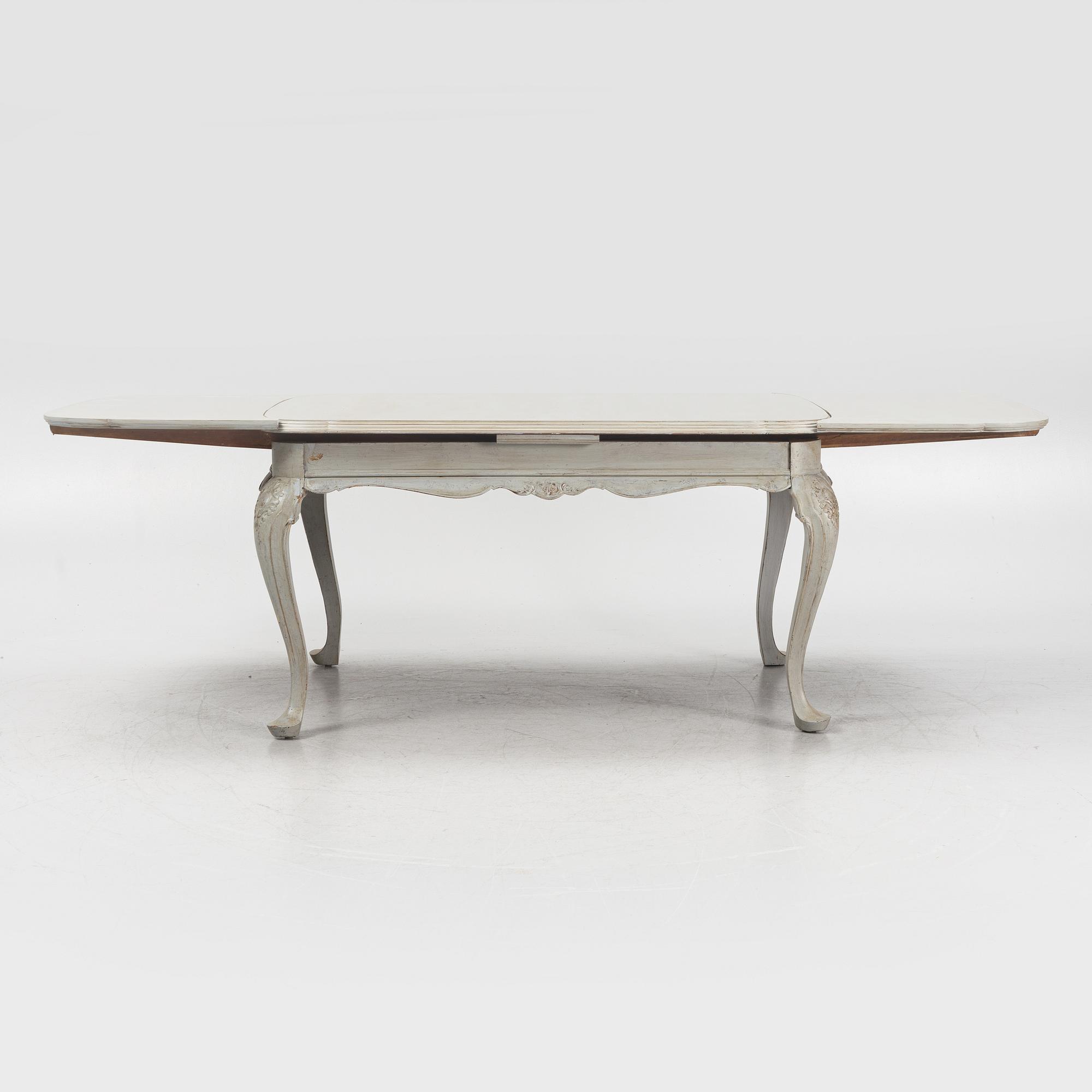 Matbord, rokokostil, 1900-talets första hälft.