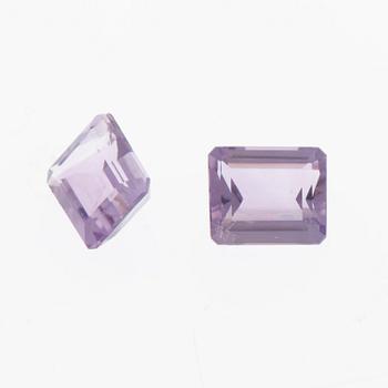 AMETHYSTS, 2 pcs, emerald cut, ca 11.70 ct in total.