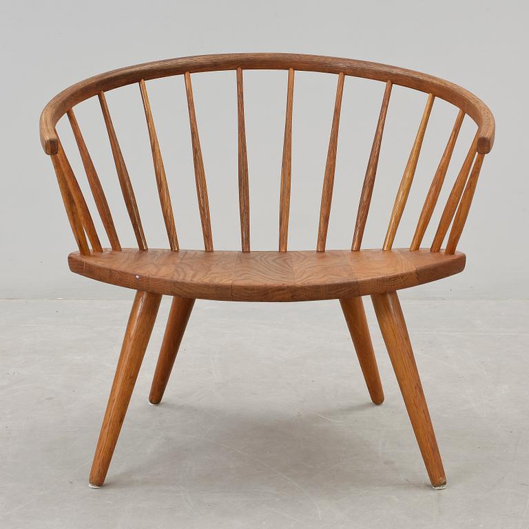 KARMSTOL, "Arka" Yngve Ekström. Modellen formgiven 1955.