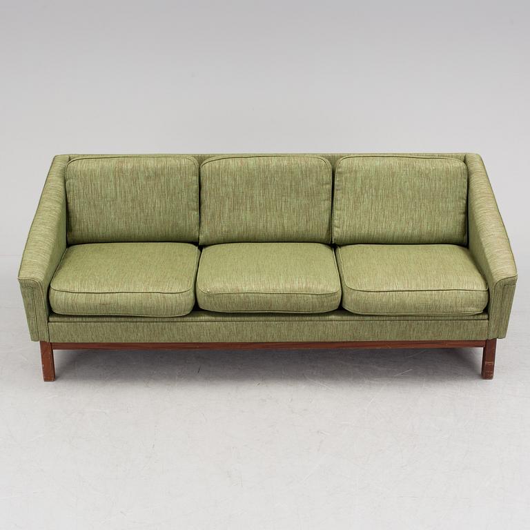 A 'Favorit' sofa from IKEA, mid 20th Century.