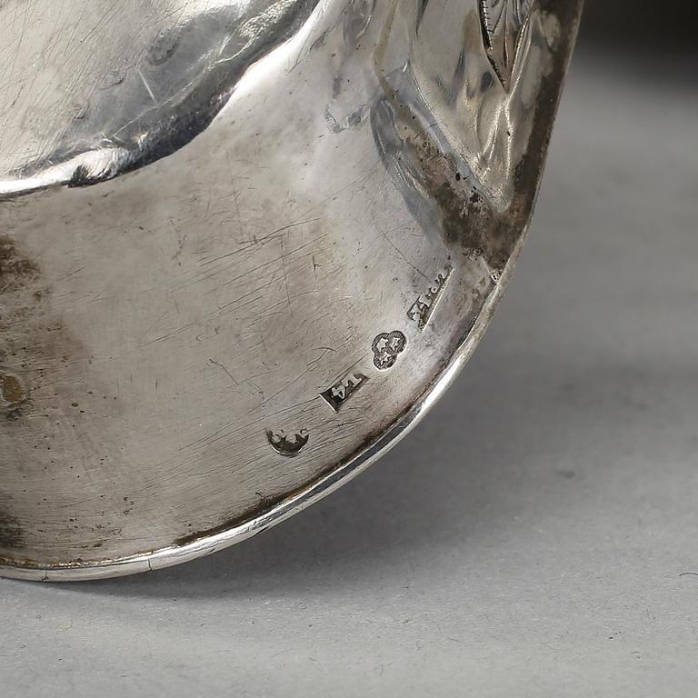 SOPPSLEVAR, 2 st, silver, Norrköping, 1800-tal. Tot vikt ca 256 gram.
