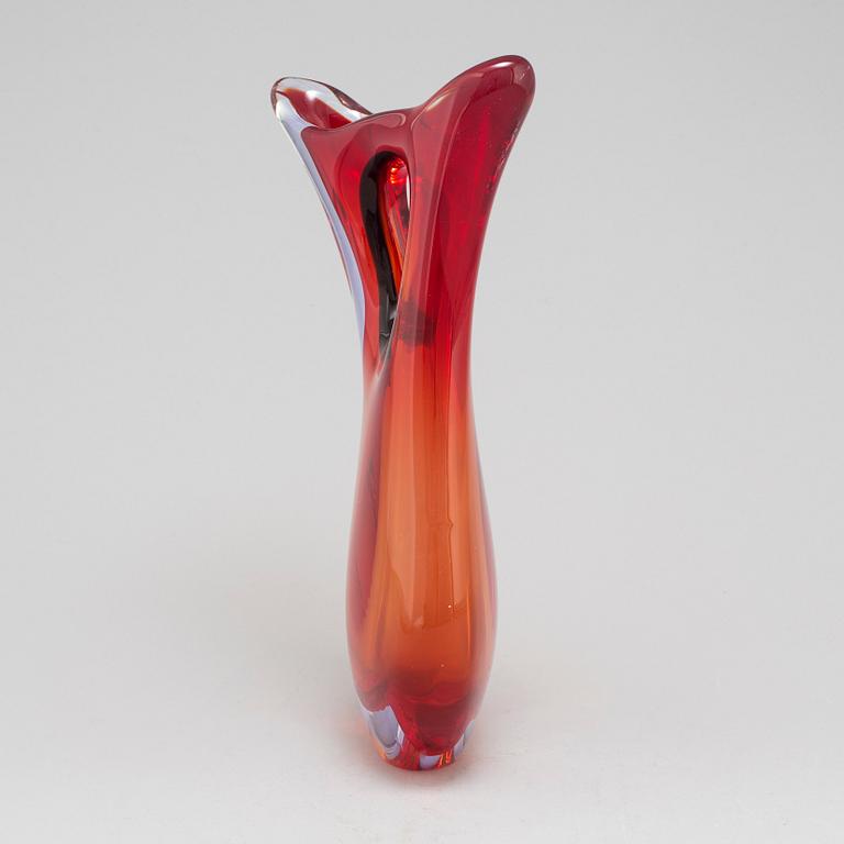 a glass vase, probably Flavio Poli Italy, 20th century.