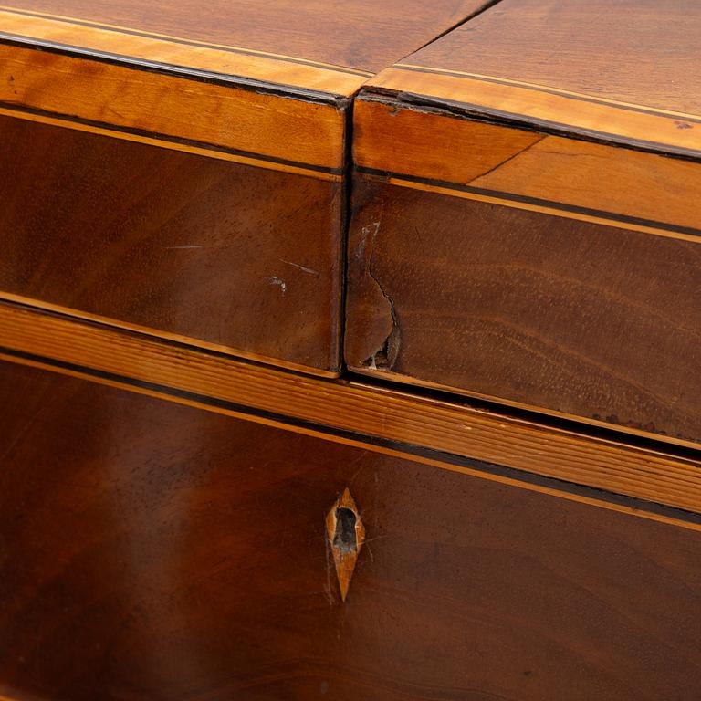 A late Gustavian wash stand, Sweden, early 19th century.
