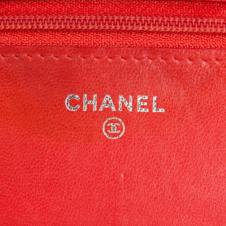 CHANEL,  "Wild Stitch Wallet on Chain", LAUKKU.