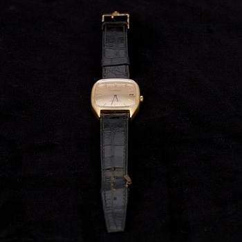 ARMBANDSUR. 18 K. Omega constelation automatic, chronometer.