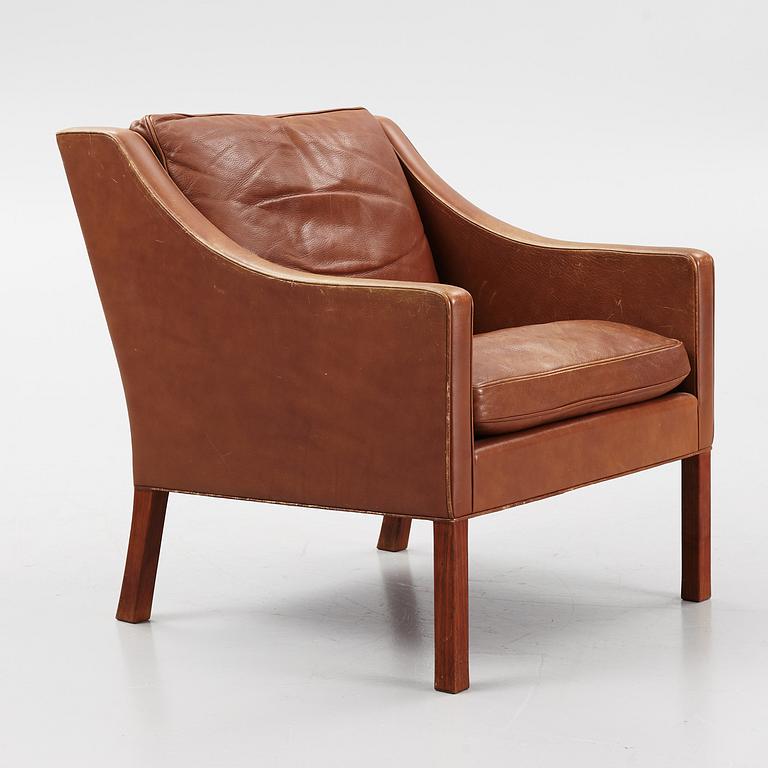 Børge Mogensen, a odel 2209 armchair, Fredericia Stolefabrik, Denmark.