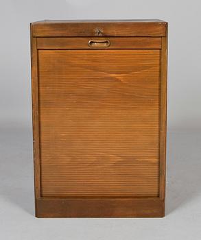 ARKIVSKÅP, 1900-talets första hälft.