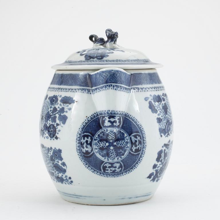 KANNA med LOCK, porslin, Kina, Jiaqing (1796-1820).