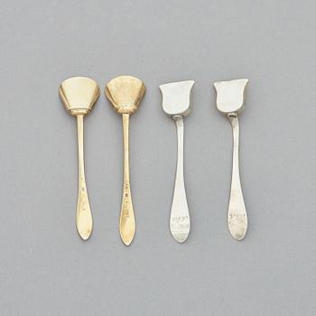 Two pairs of Swedish 19th century parcel-gilt salt-paddles, marks of Gustaf Möllenborg, Sthlm 1831 and Nils Julihn,