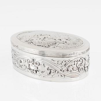 An English Silver Box, mark of Solomon Hougham, London 1799.