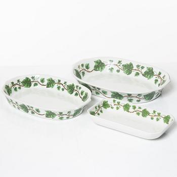 Service, 63 pieces, porcelain, Porcelaine de Paris, Limoges, France.