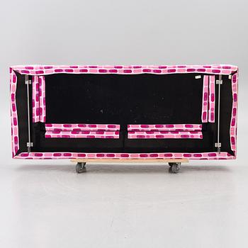 Karim Rashid, Sofa, “Max”, Edra, 2000s.