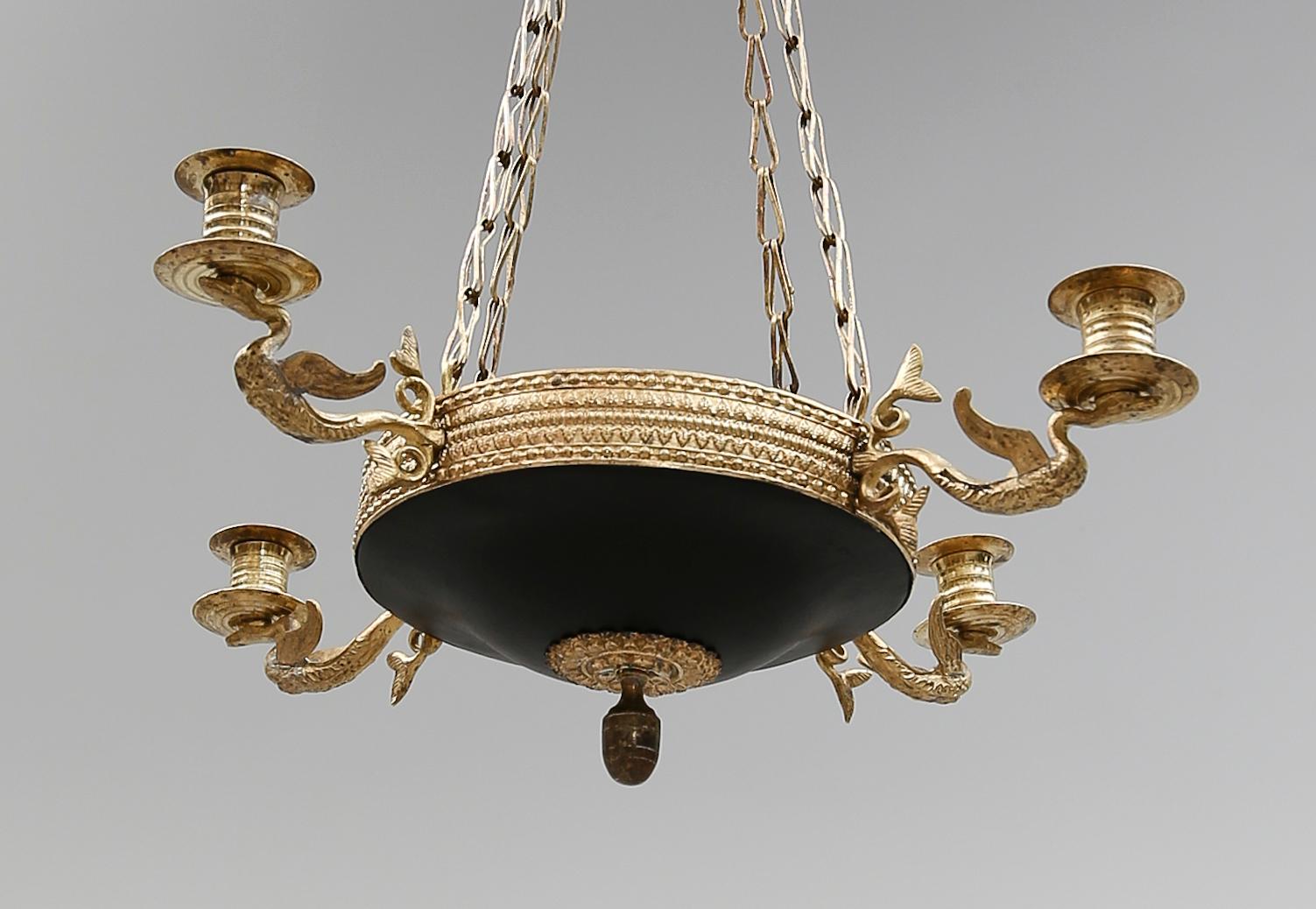 AMPEL, 1800-talets första hälft. Höjd ca 55 cm.
