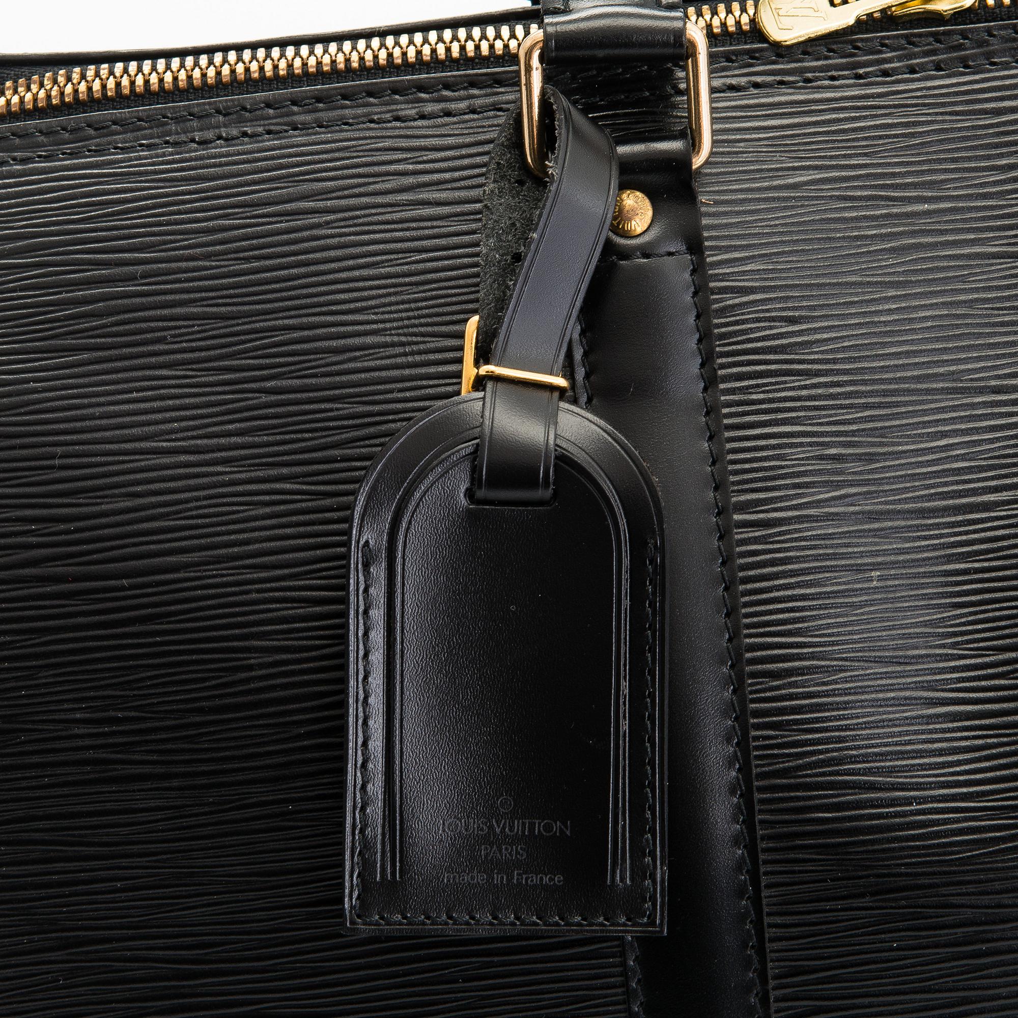 Louis Vuitton, "Keepall Epi 50", väska.