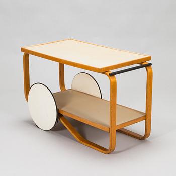 Alvar Aalto, a mid-20th century '98' tea trolley for Oy Huonekalu- ja Rakennustyötehdas Ab, Finland.