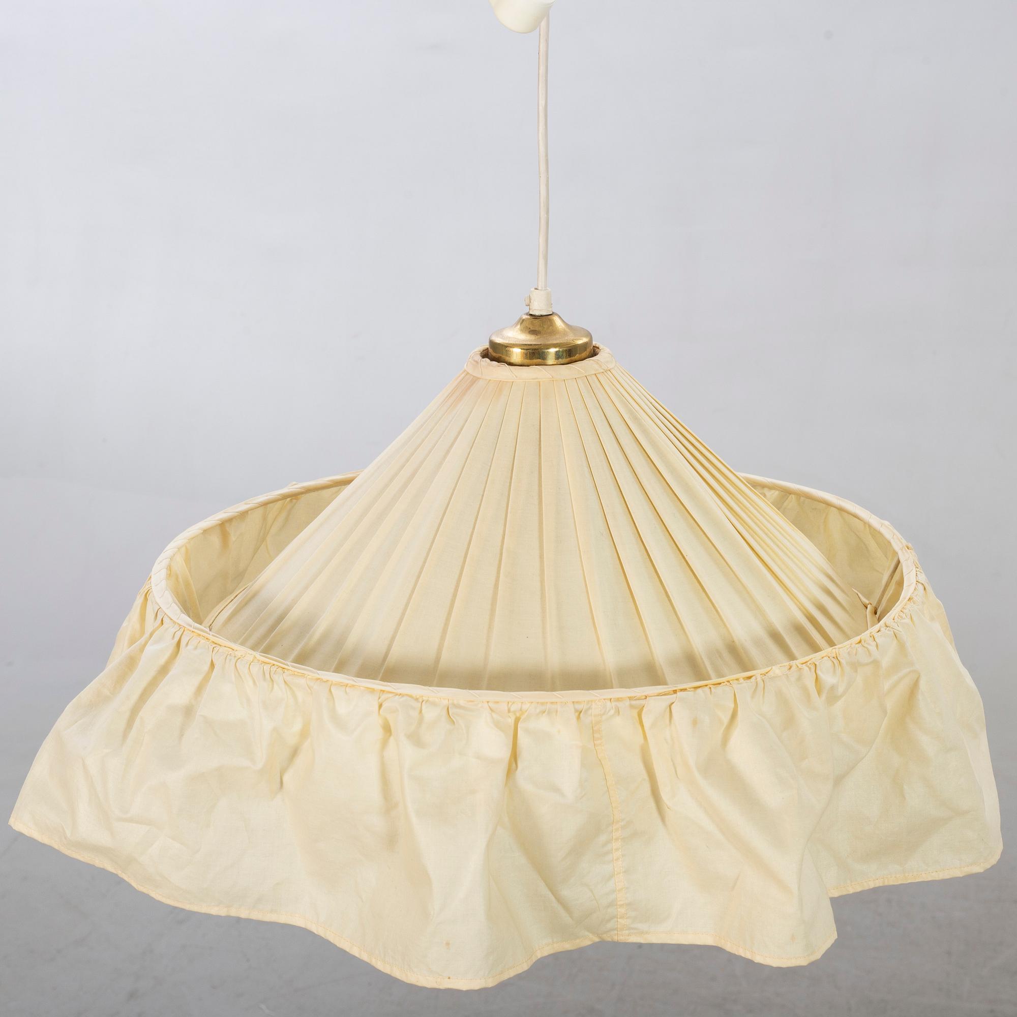 JOSEF FRANK, taklampa, modell 2560, Firma Svenskt Tenn.