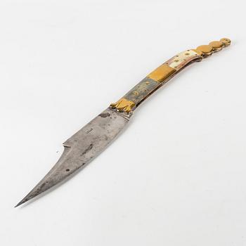 A Spanish folding knife from around 1900.