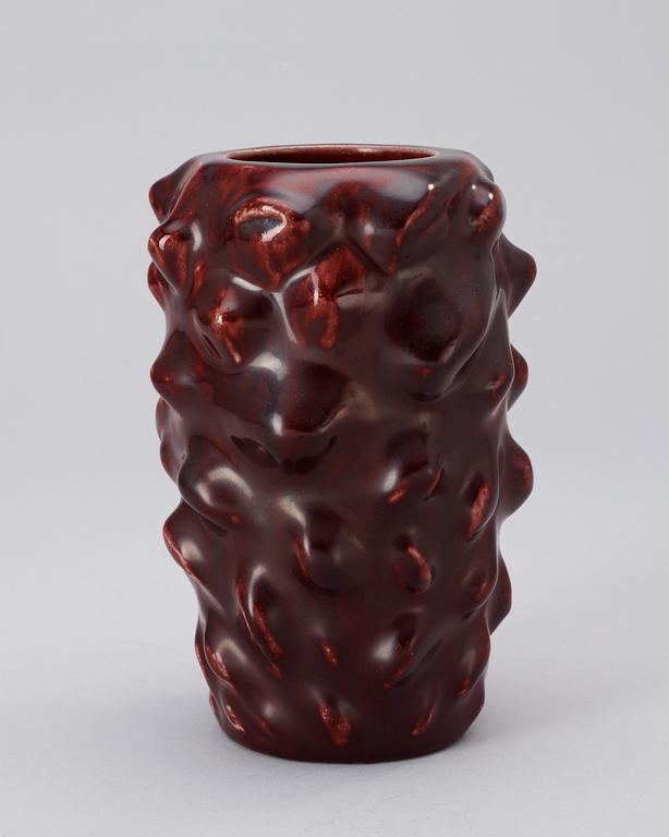 An Axel Salto stoneware vase, Royal Copenhagen, Denmark 1968.