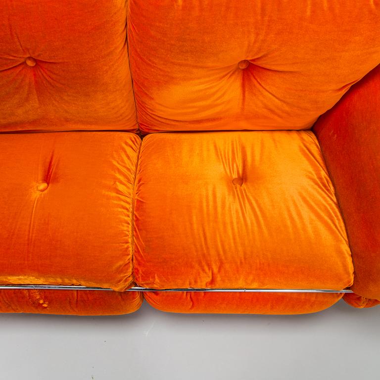 Kurt Hvitsjö, a 1970s sofa, 'Hannibal', Isku.