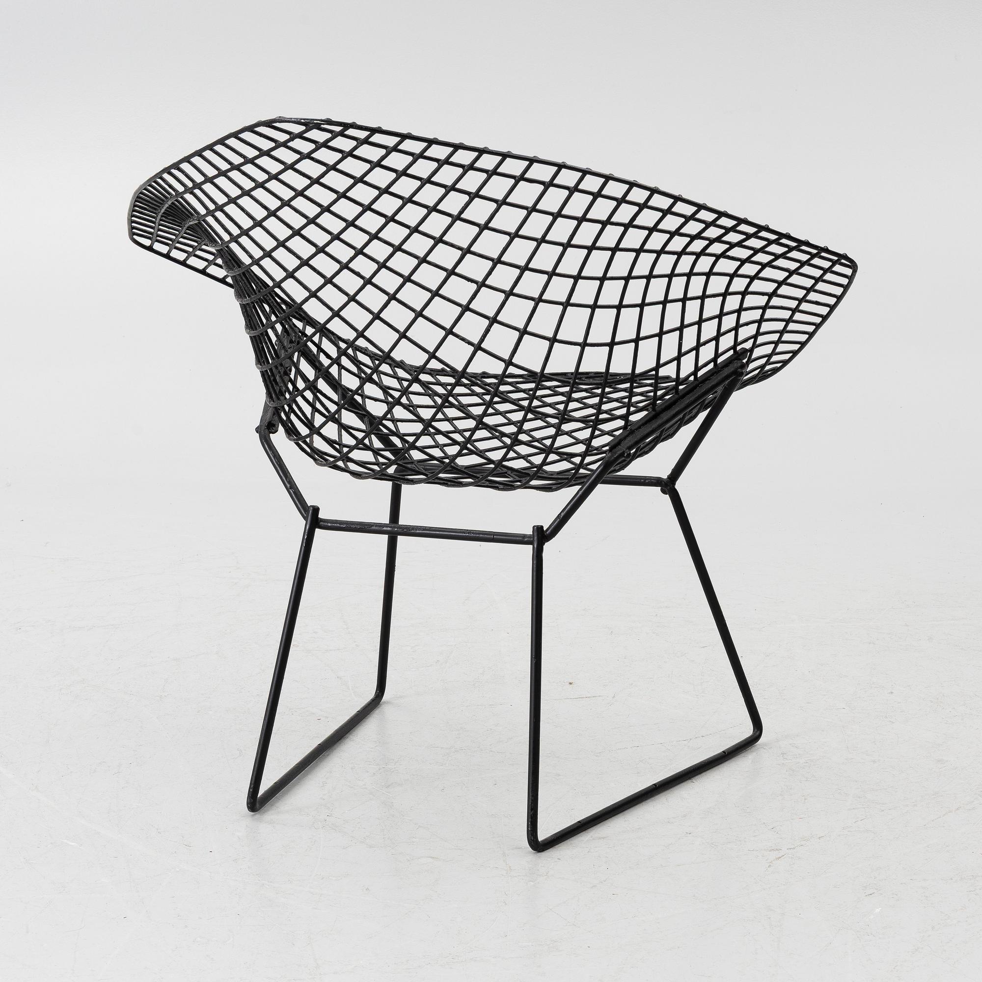 Harry Bertoia, A 'Diamond Chair'.