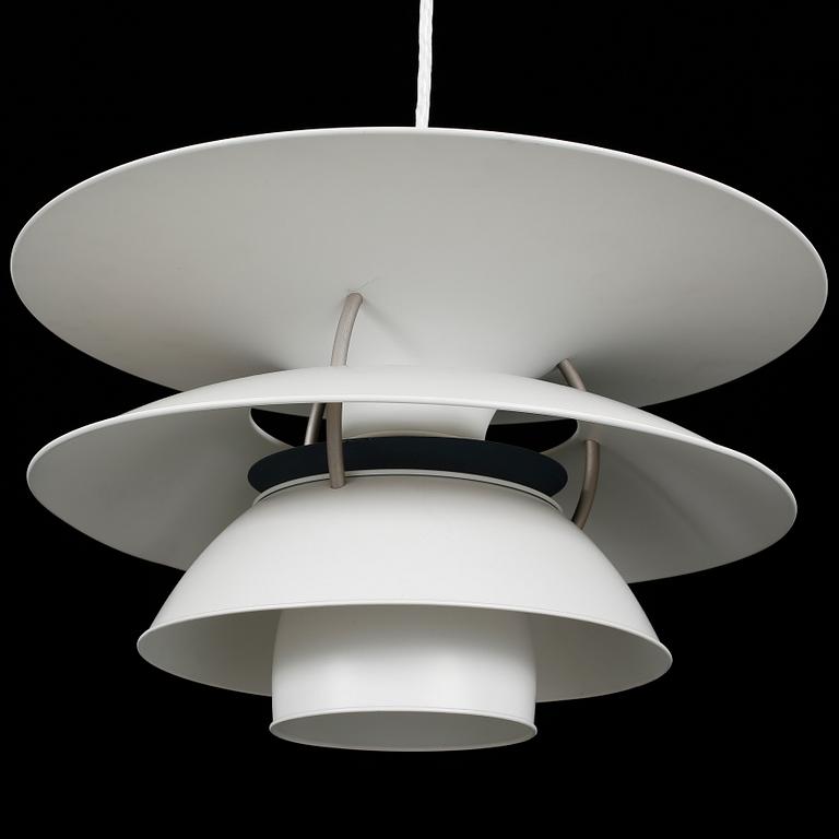 TAKLAMPA, "Charlottenborg PH 6 1/2-6", Ebbe Christensen, Sophus Frandsen och Poul Henningsen, Louis Poulsen.