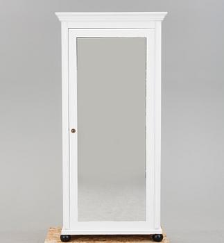 KLÄDSKÅP, 1800-talets slut.