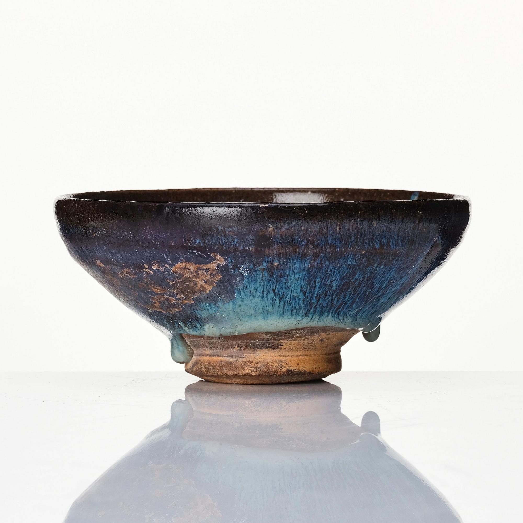 A lavender blue hairs fur glazed bowl, Song/Yuan dynasty.