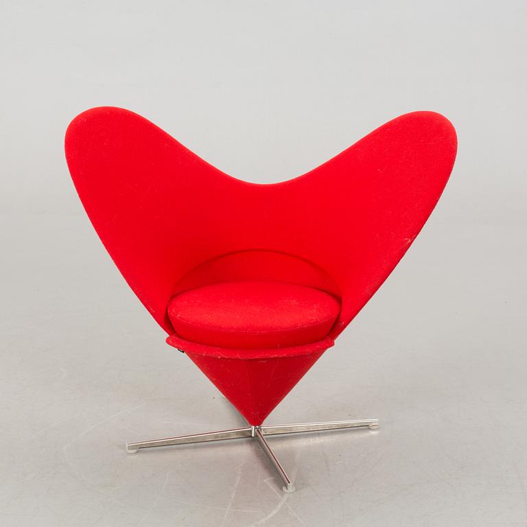 VERNER PANTON, "Heartshaped Cone chair", Vitra.