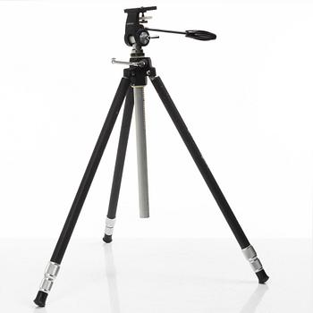 Kamera, Hasselblad 1000 F med objektiv Tessar 1:2,8, Carl Zeiss och stativ.