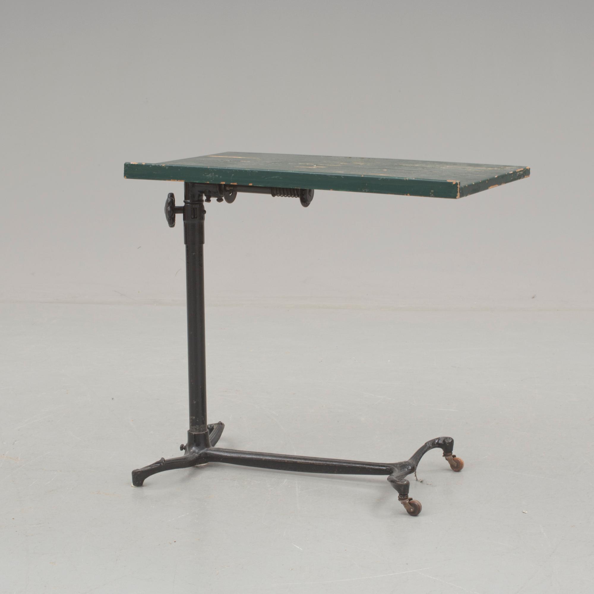 LÄSBORD, 1900-tal.
