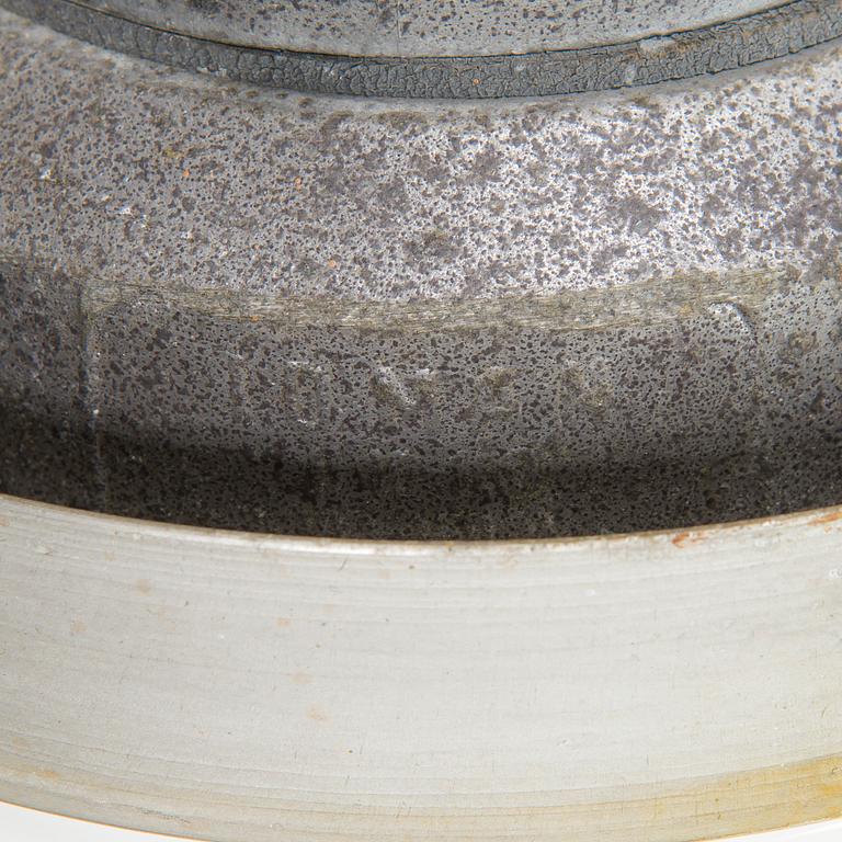 Paavo Tynell, A model 7307 wall lamp / outdoor lighting for Idman. Mid-20th century.