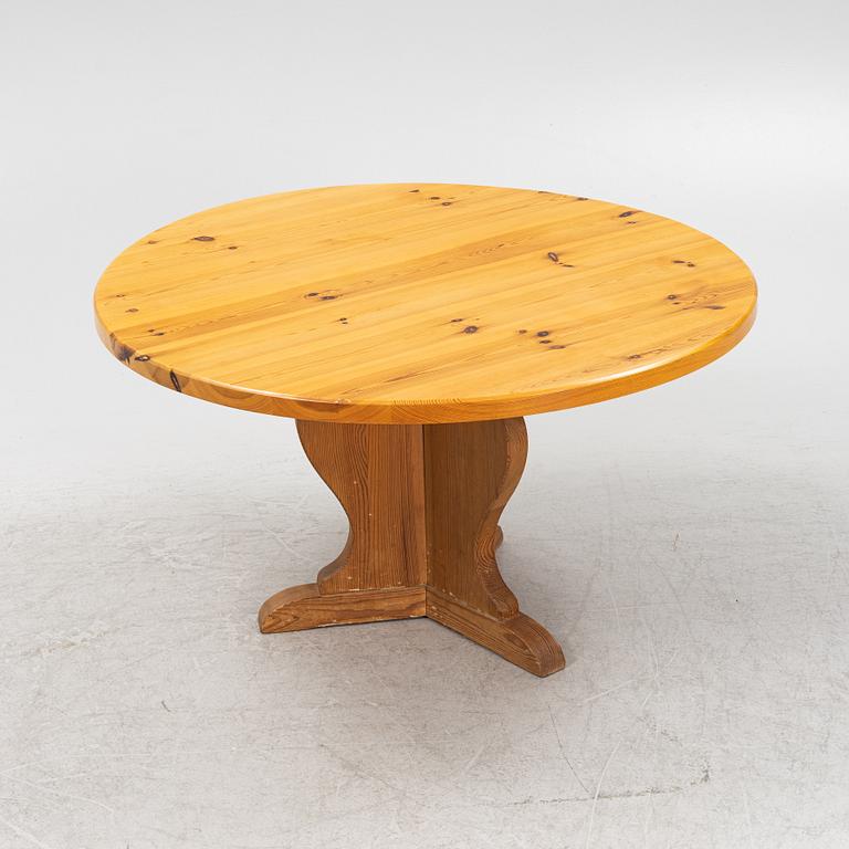 Nordiska Kompaniet, a stained pine coffee table, Sweden, late 1930s.