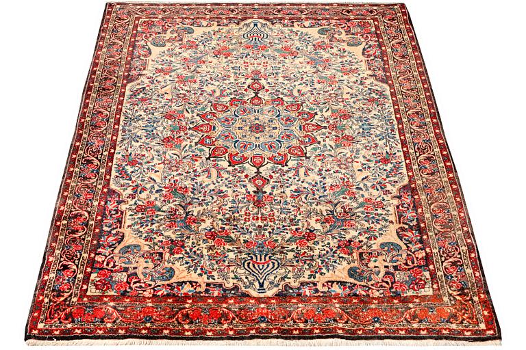 A Bidjar rug, old, a. 200 x 145 cm.
