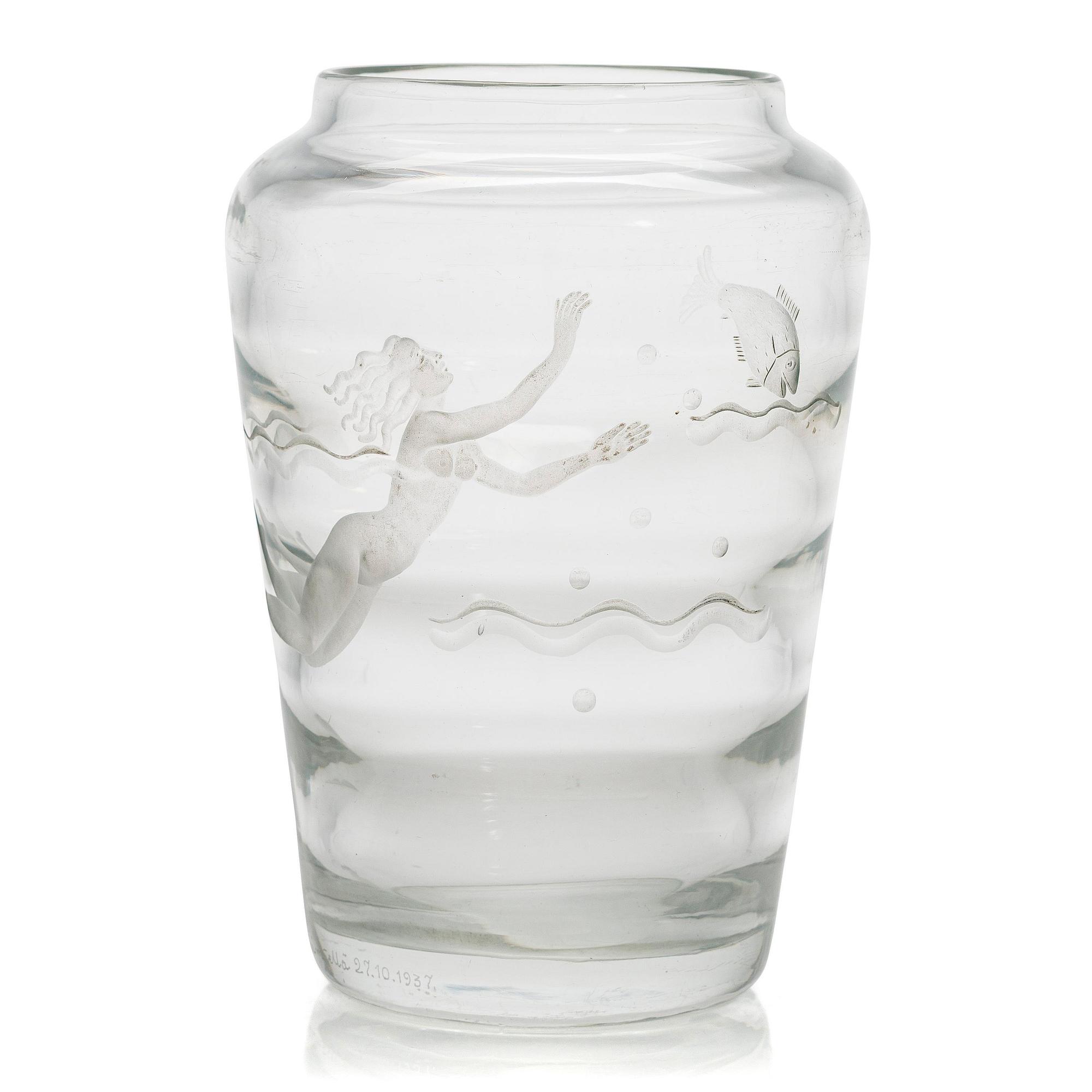 Arttu Brummer, probably, vase, engraved in Riihimäki 27.10 1937 (in Riihimäki 27.10 1937) .