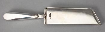 SERVERINGSSPADE, silver, Borgila, 1945, Tot vikt: 149 gram.
