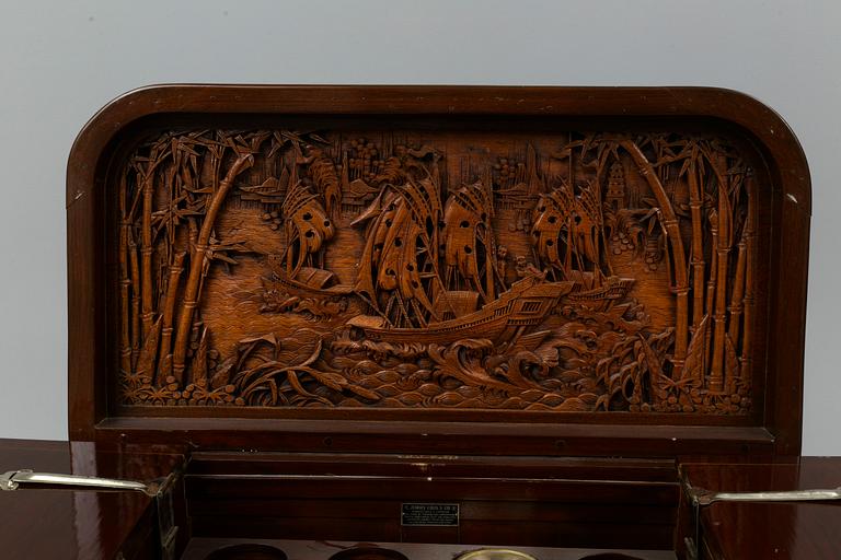 A Chinese wooden bar cabinet, 20th century.