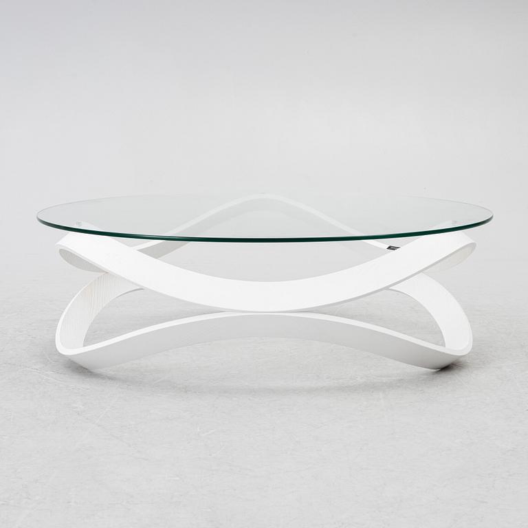 Dan Sunaga & Staffan Holm, soffbord, "Newton", Karl Andersson & Söner.