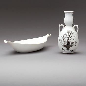 VAS samt FAT, Stig Lindberg, vitt carrara-gods, Pungo och  Grazia, 1900-talets mitt.