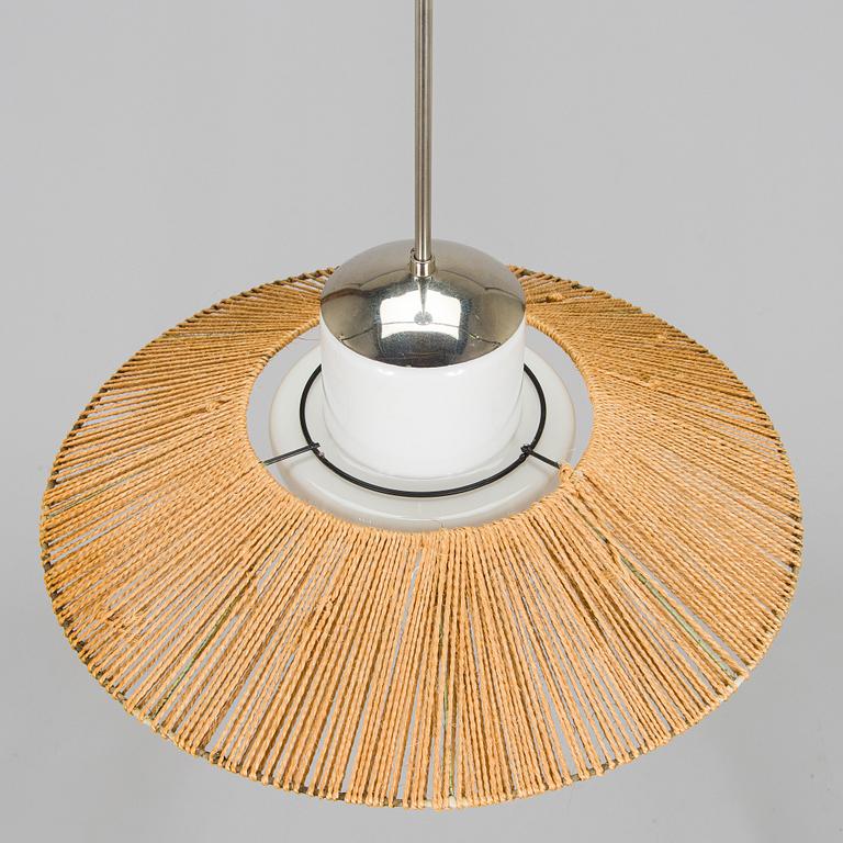 Paavo Tynell, taklampa modell 1602, Idman 1900-talets mitt.