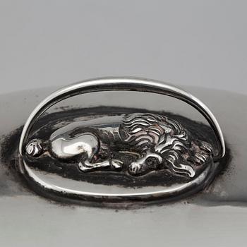 A Swedish early 20th century silver sugar-casket, mark of CG Hallberg, Stockholm 1908.