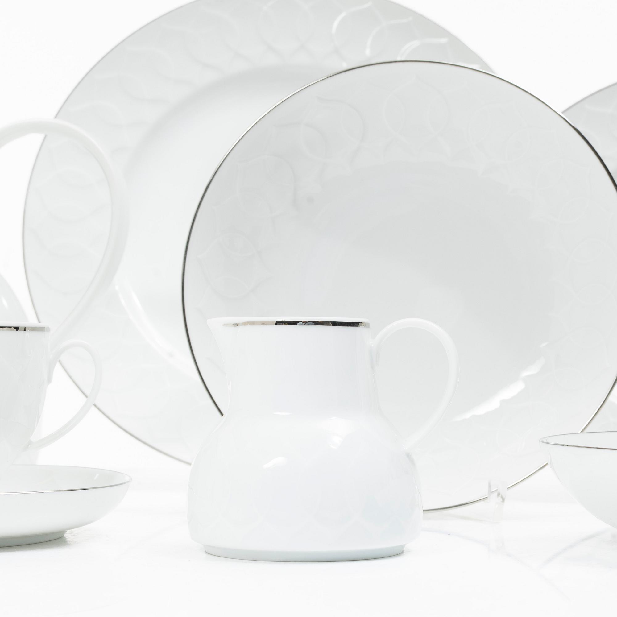 Björn Wiinblad, A 116 piece "Lotus" service, Studio Line, Rosenthal, Germany.
