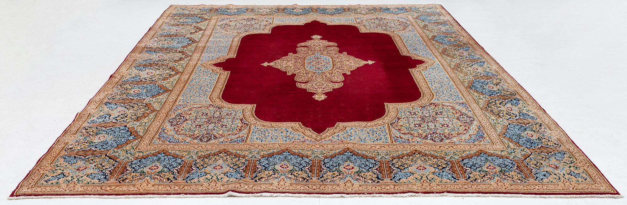 Carpet, Kirman, approx. 406 x 305 cm.
