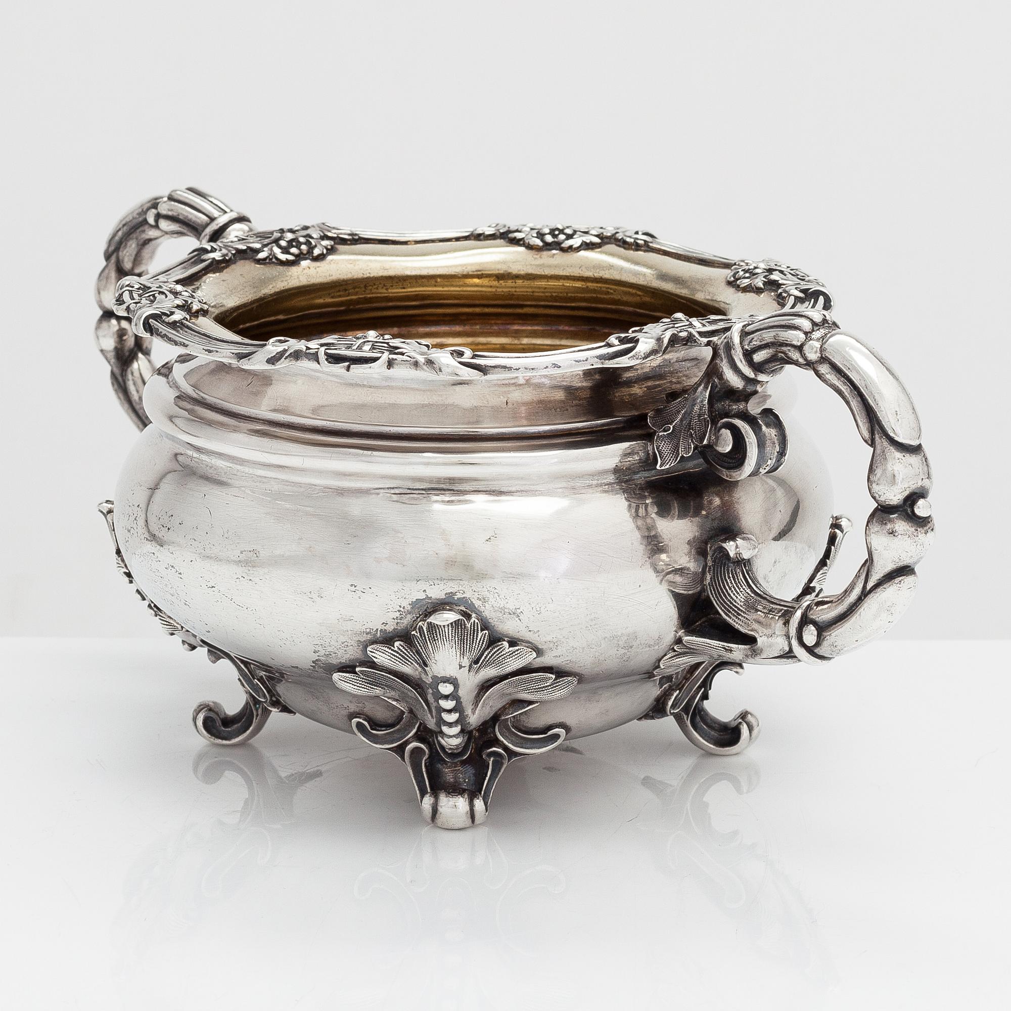 Sockerskål, silver, S:t Petersburg 1849.
